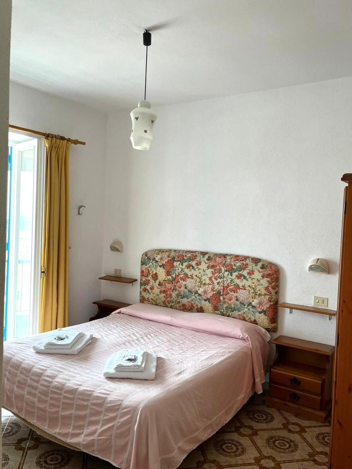 Hotel La Maggioressa Казамиччола-Терме Экстерьер фото